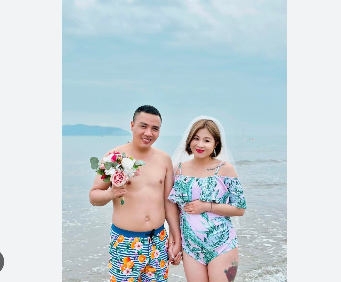 Phim sex MC Hoàng Linh với chồng mới